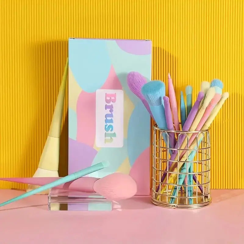 17 Color Multi-Color Makeup Brushes Macaron Color Brushes Eyeshadow Foundation Makeup Brush Set Colorful Makeup Tools Full Set - HONORABLE VETERANS SOLUTIONS