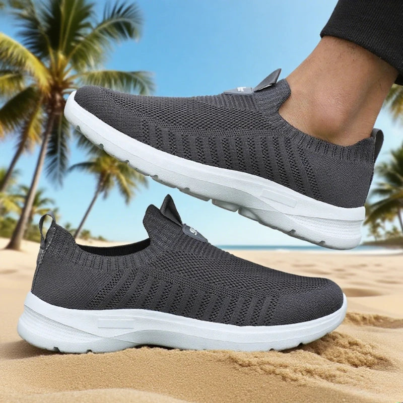 Men's Lightweight Mesh Running Sneakers