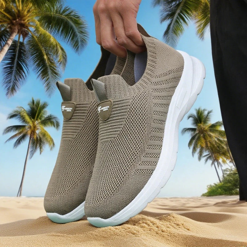 Men's Lightweight Mesh Running Sneakers