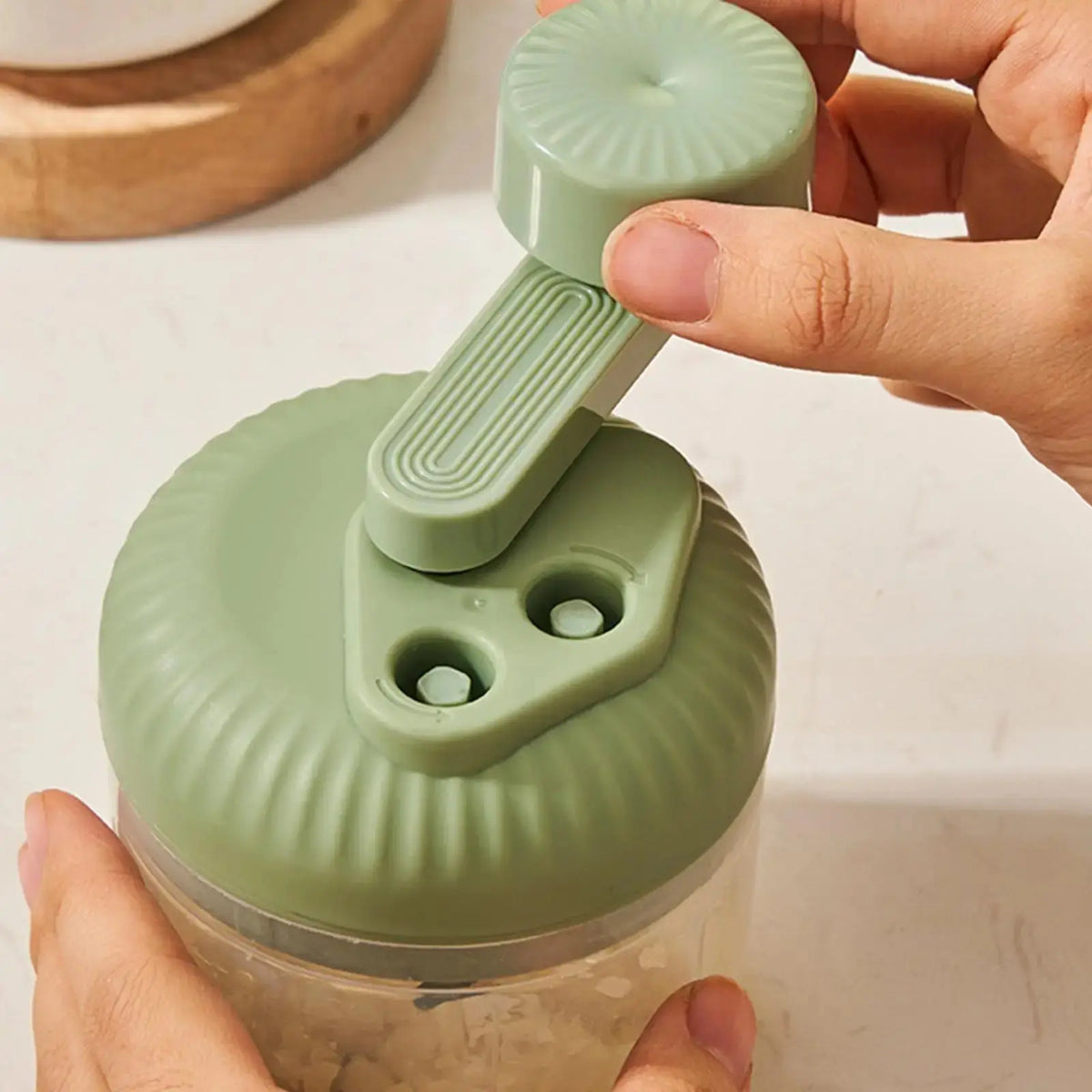 Multifunctional Vegetable Chopper Small Food Processor Manual Hand-Cranked Food Chopper Mincer Tool Garlic Kitchen Gadgets - HONORABLE VETERANS SOLUTIONS